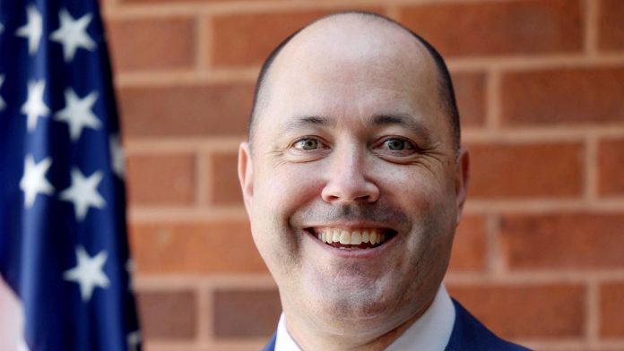 Georgia Attorney General Chris Carr has joined a 25-state coalition asking the U.S. Supreme Court to step into a legal fight over election rules in Arizona, arguing that states must be allowed to enforce citizenship requirements meant to keep noncitizens from voting in American elections.