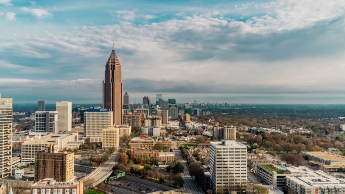 A new study examining more than a decade of neighborhood changes reveals major gains in health, education, environmental conditions and economic opportunity. Yet the findings also expose a troubling divide: while some communities are moving forward quickly, others continue to struggle, and rising housing costs threaten to push existing families out.
